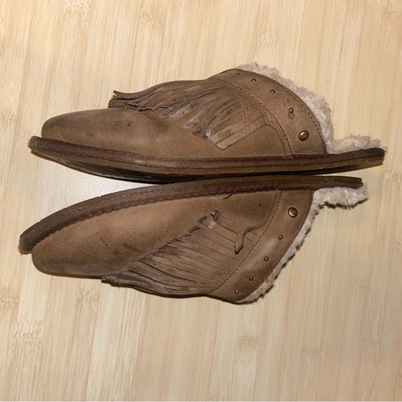 UGG Amarina Fringe Nubuck Suede Wool Slippers Shoes Women’s Size 7 - Picture 11 of 14